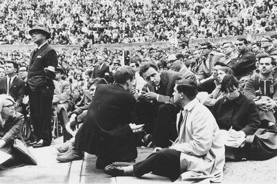 Mario Savio among student protestors